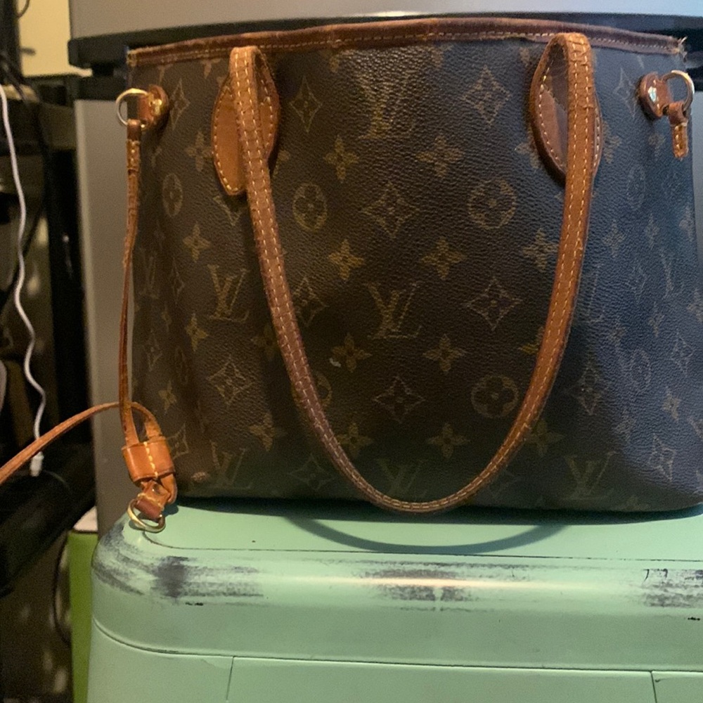 LV MONOGRAM PM BAG